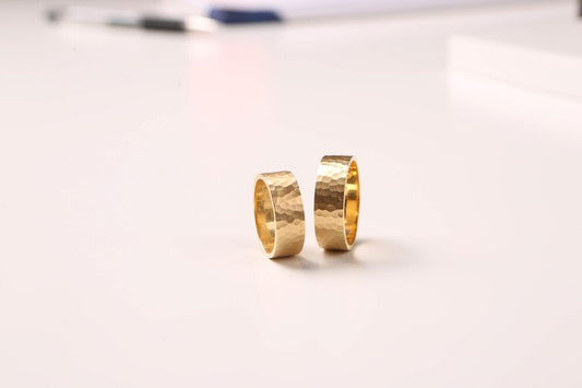 What to Look for When Buying 18K Gold Jewelry in the UK (And Our Top Picks)