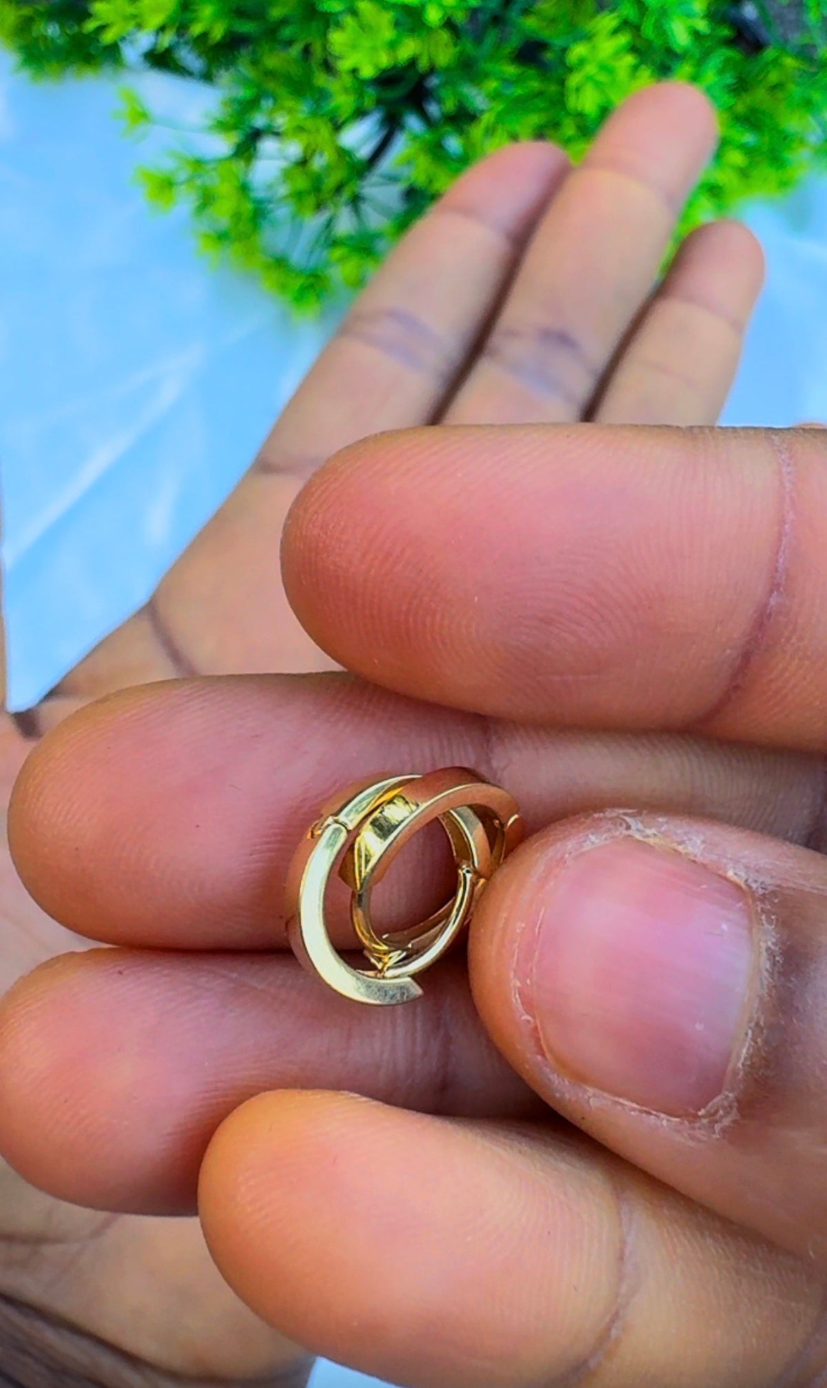 18 Karat Solid Gold Inner Hoop Earrings - 1.24g