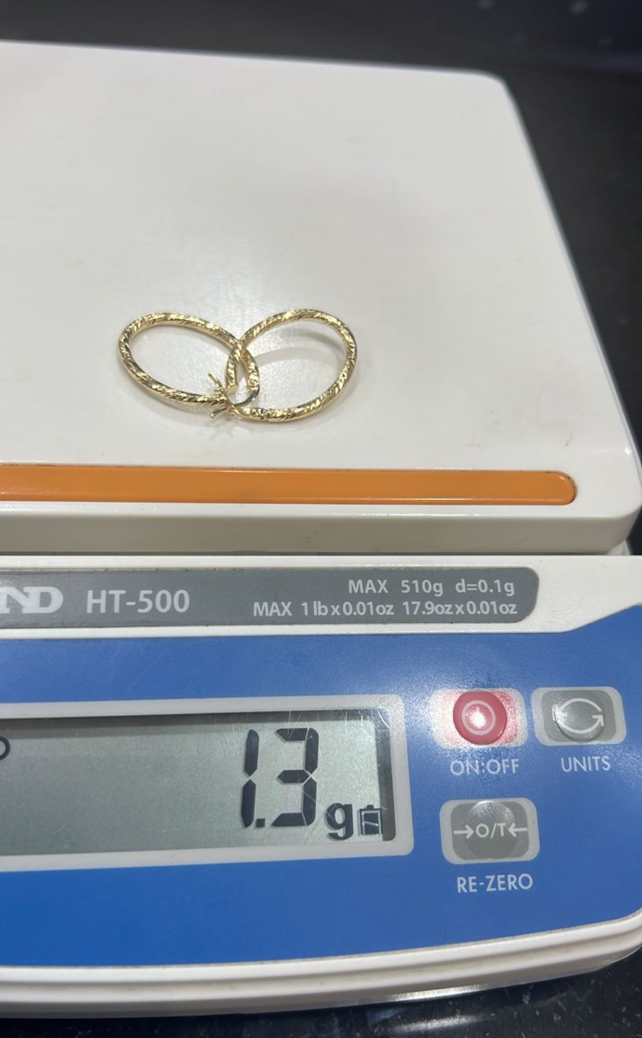 Degaf 18ct Pure Gold Hoop Earrings