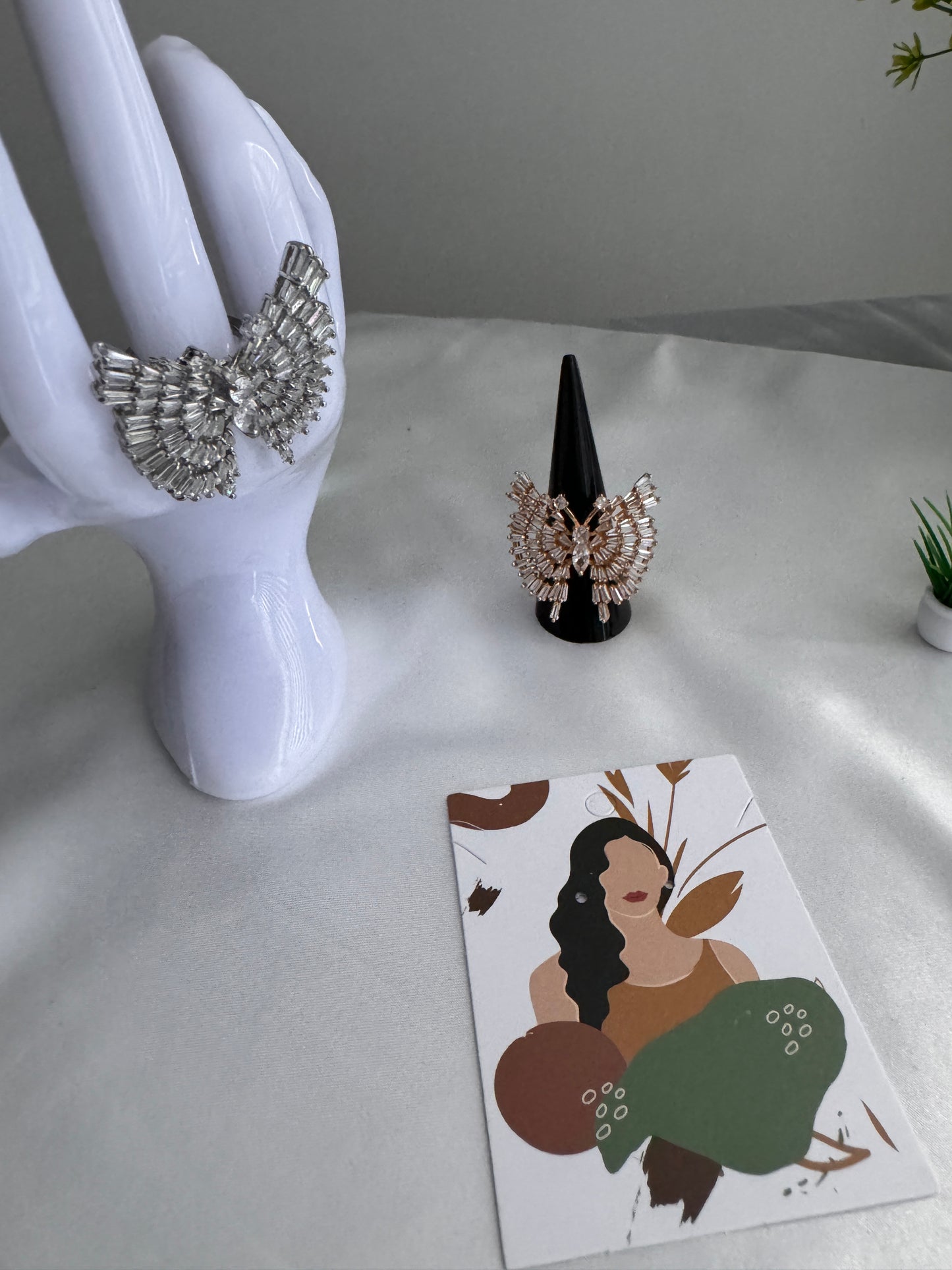 Dada Inbuilt Zirconia Crystal Ring