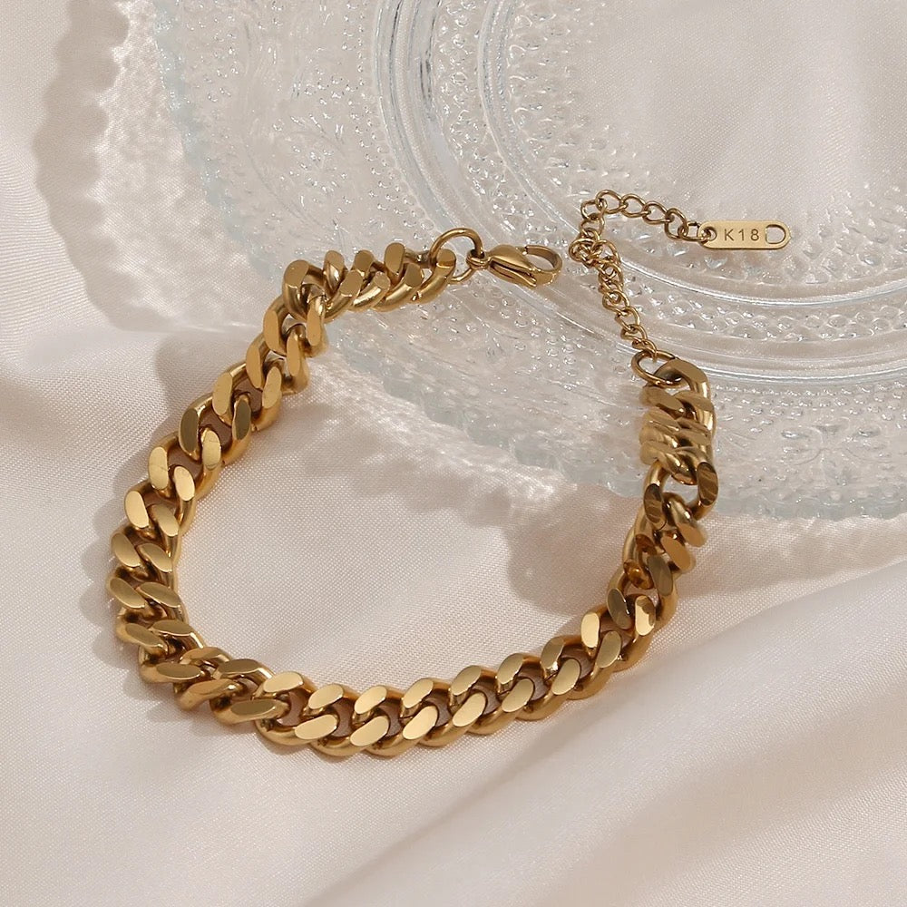 Danch 18K Gold Plated Cuban Chain Anklets Non Tarnish Hypoallergenic