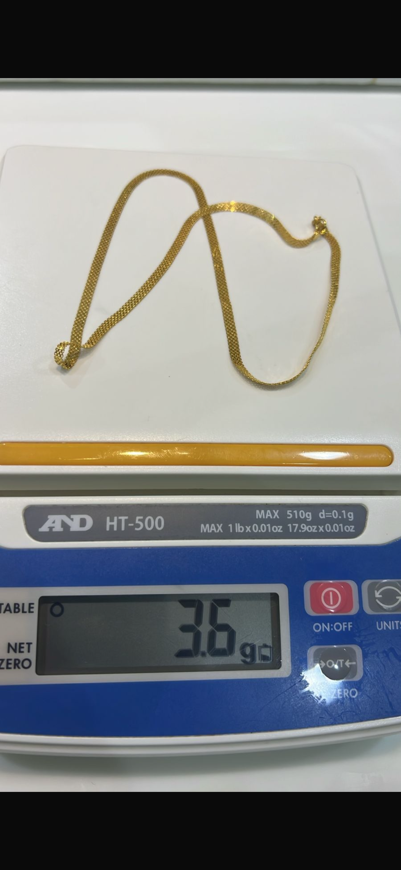 Deglad 18ct Solid Gold Carpet Chain Necklace