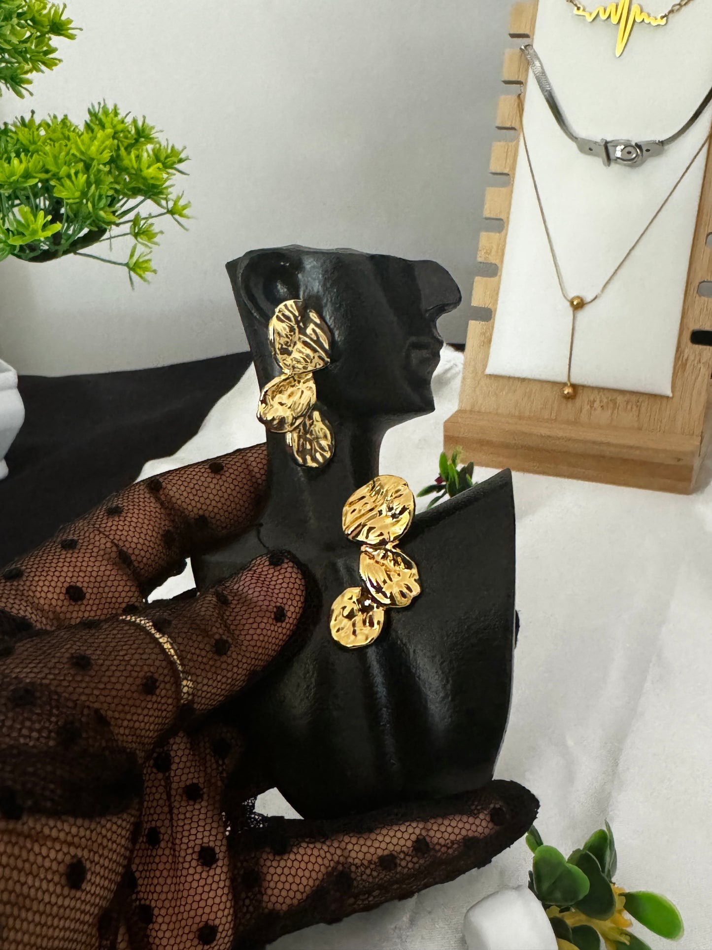 Order DeJo Gold & Black Studs
