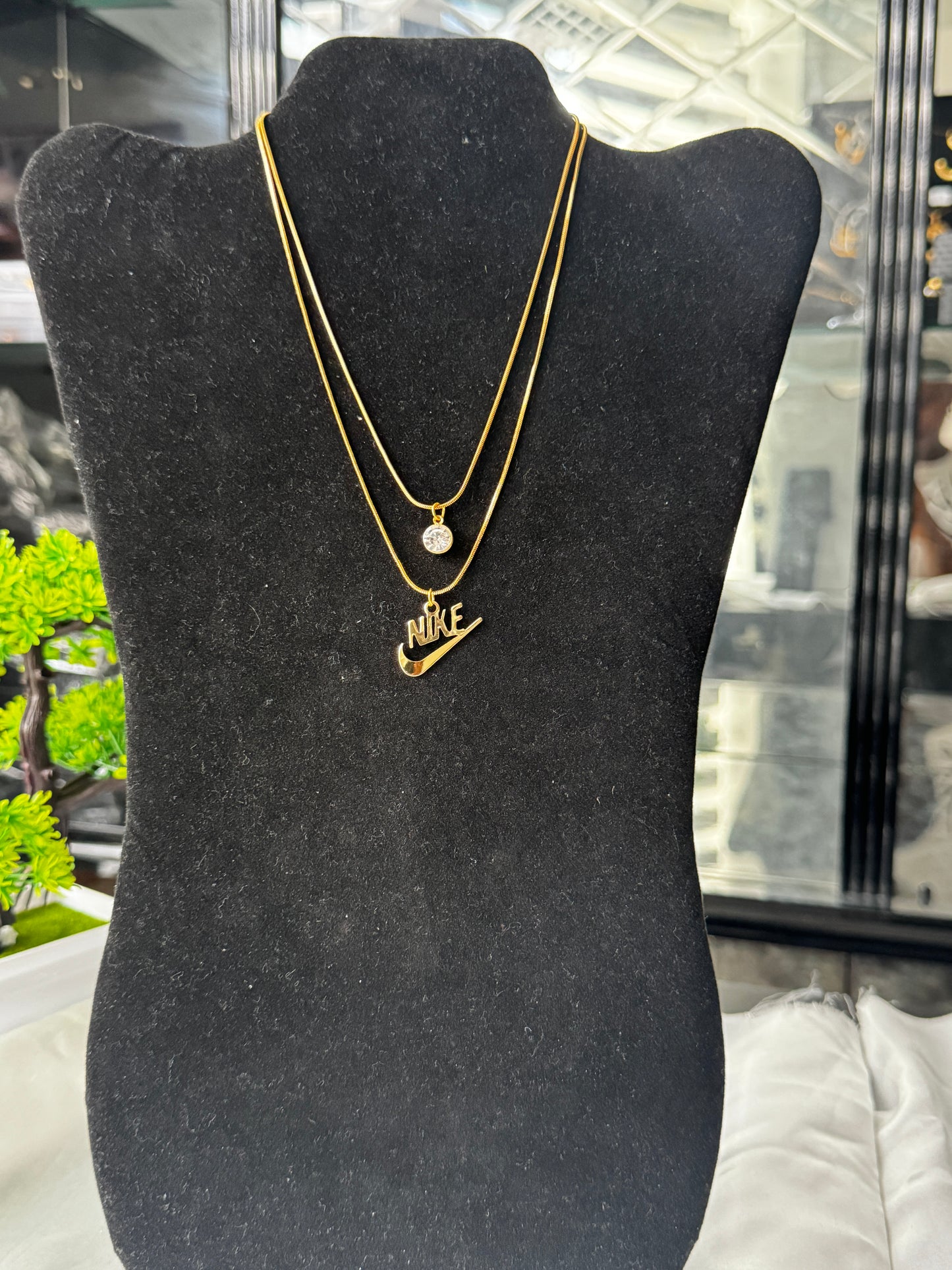 Didul Everyday Wear Non Tarnish Stainless Steel Chain Necklace