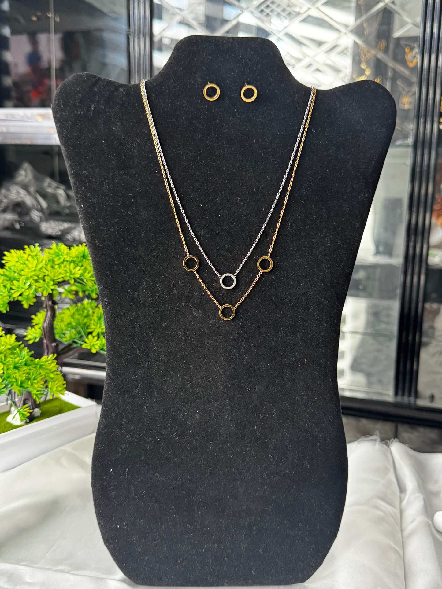 DLix Non Tarnish Hypoallergenic Elegant Party Wedding Engagement Chain Necklace Jewellery Set