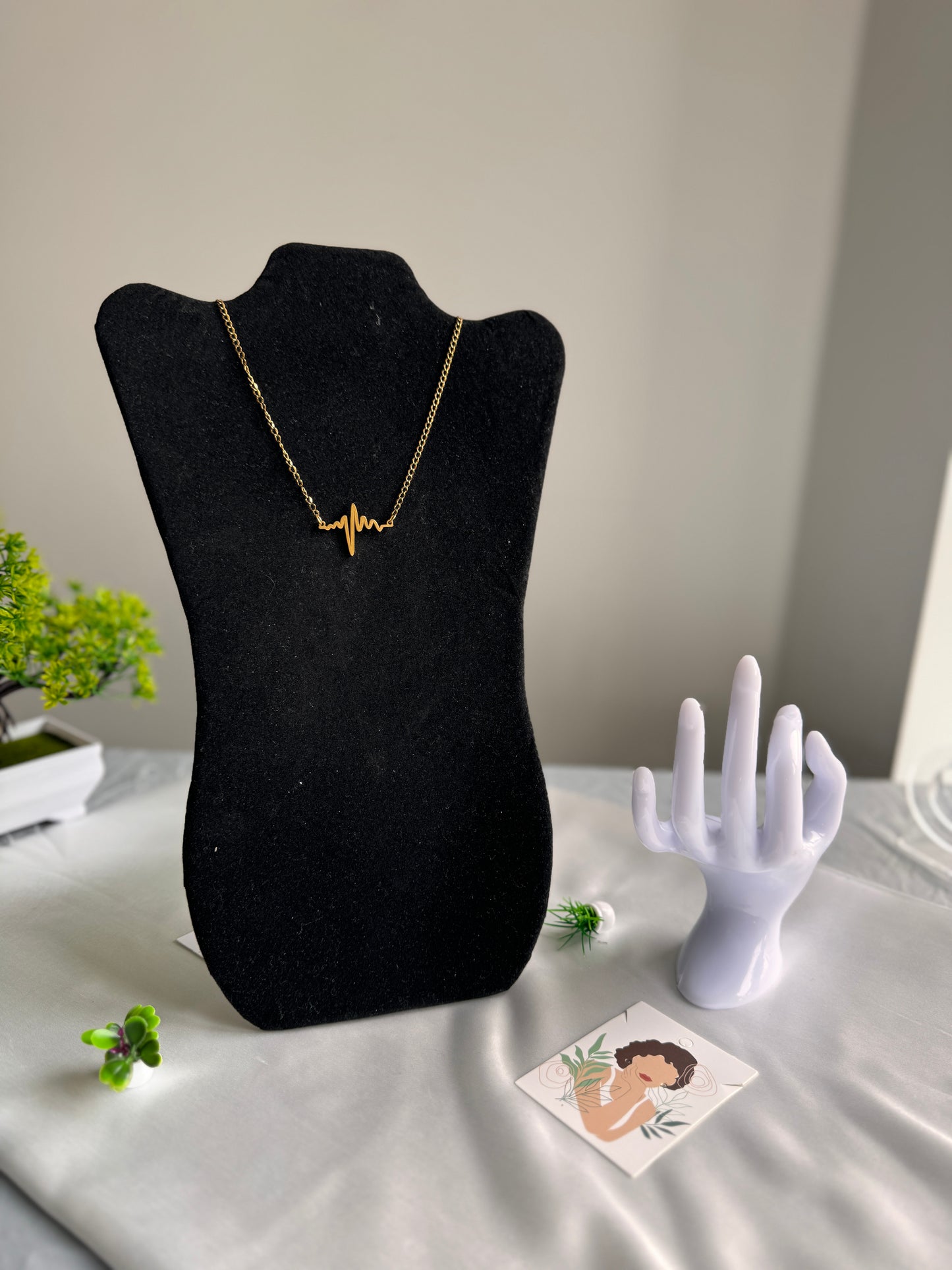 Diha Super Double Electroplated Stainless Steel Everyday Wear Non Tarnish Chain Necklace