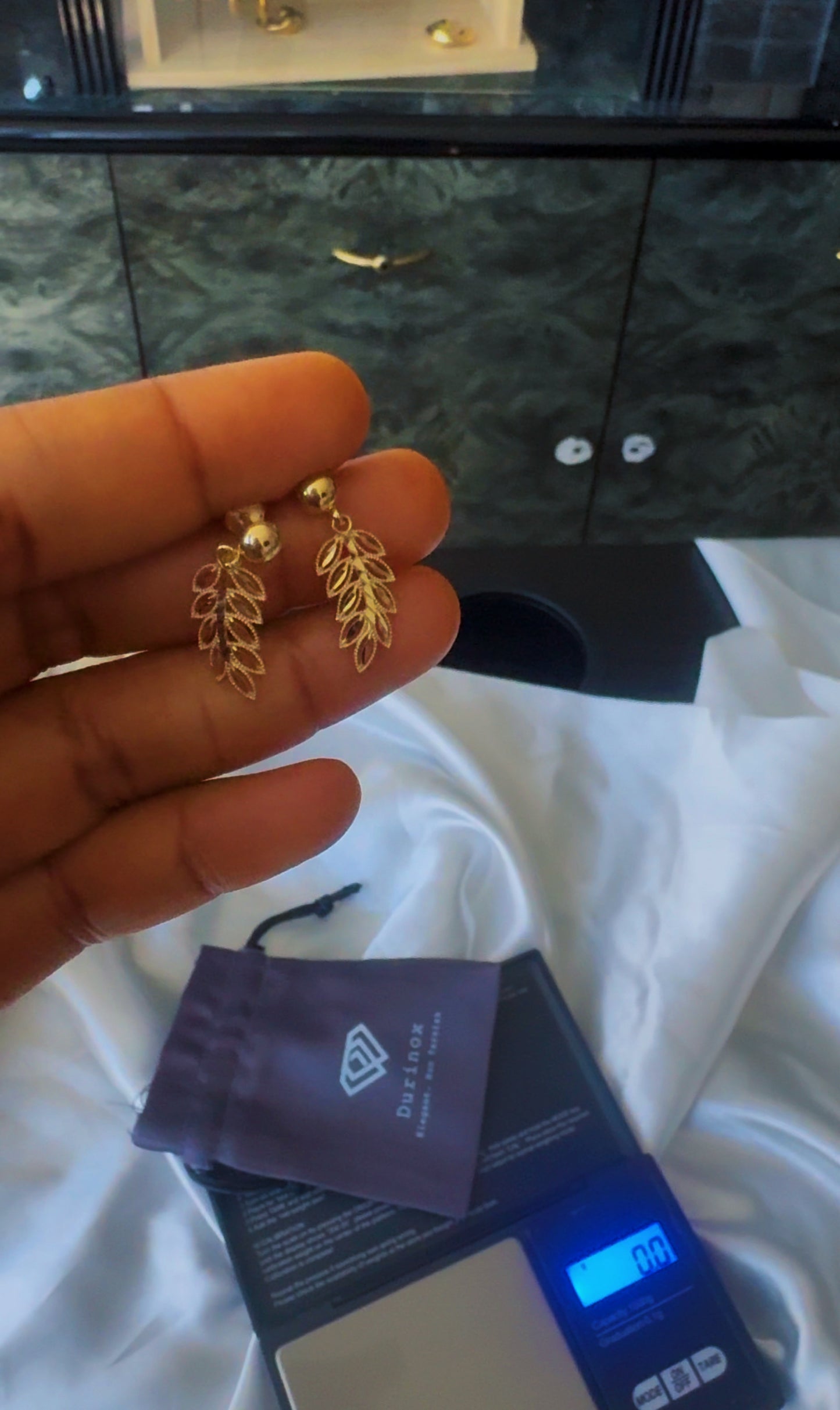 Dega 18 Karat Gold Flower Drop Studs