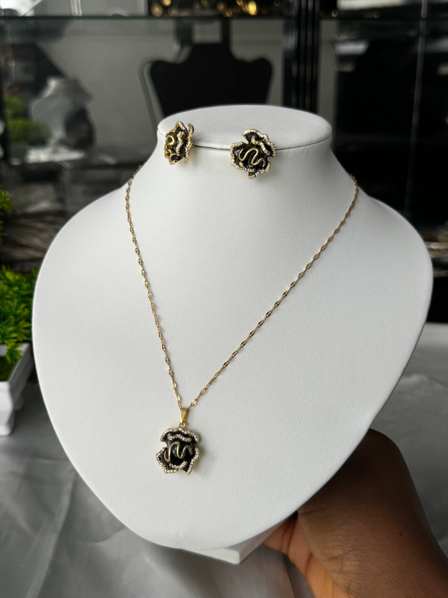 Buy Disna Gold Plated Non Tarnish Hypoallergenic Stainless Steel Earrings & Necklace Jewellery Set 16+2” Chain Length