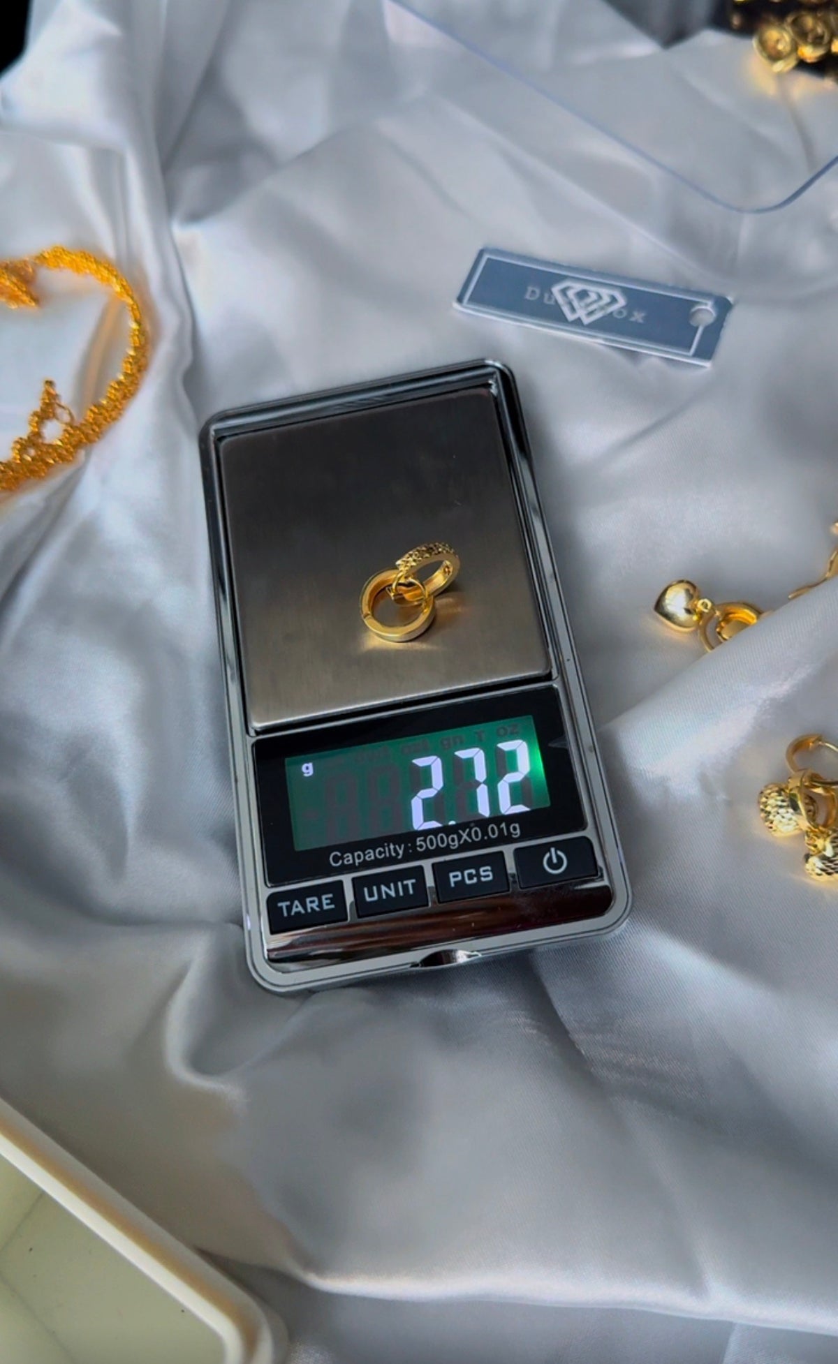 18ct Genuine Gold Hoop Earrings - 2.7g