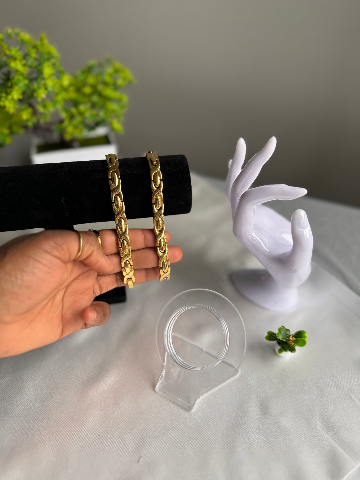 Order Dova Cuban Bracelet