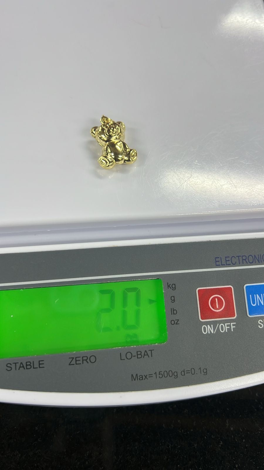 Degaans 18 Karat Pure Gold Teddy Pendant