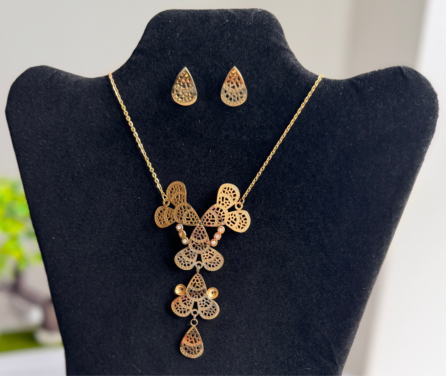 Order the Dijja Super Double Electroplated Stainless Steel Bold Jewellery Set