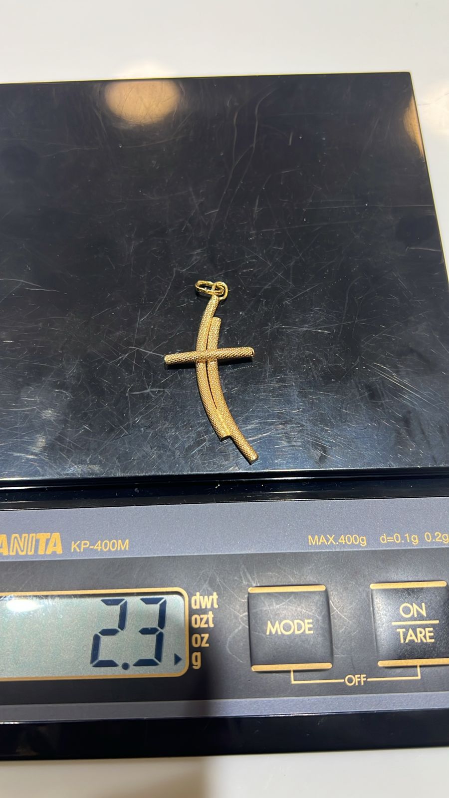 Degaans 18 Karat Pure Gold Pendant