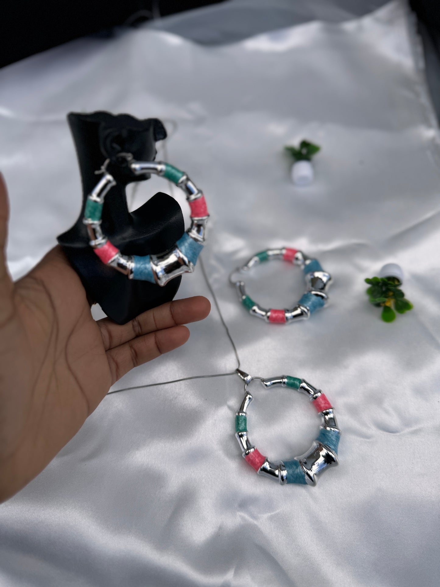 Dexxa Bold & Chunky Colourful Jewellery Set 22” Chain