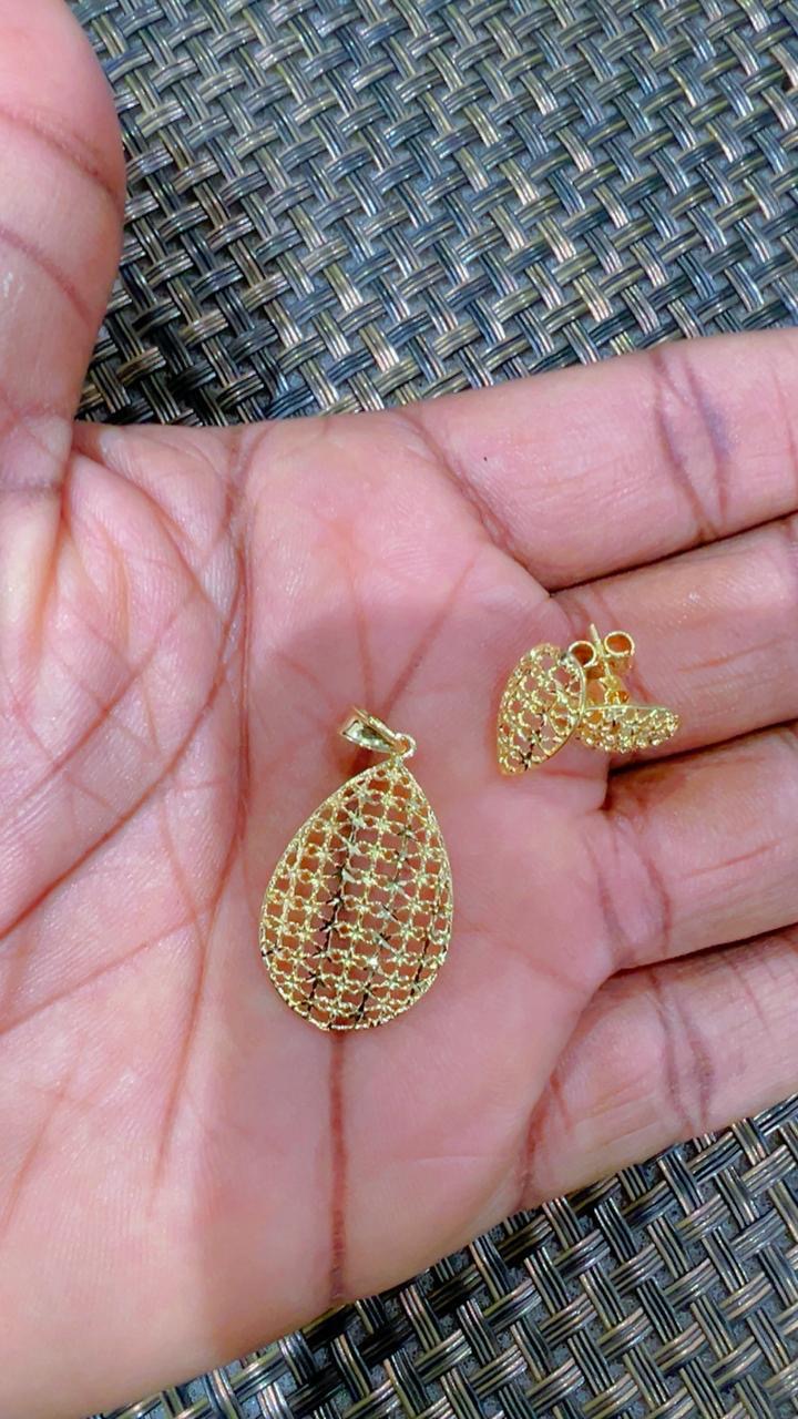 Degub 18K Pure Gold Earrings and Pendant Jewellery Set