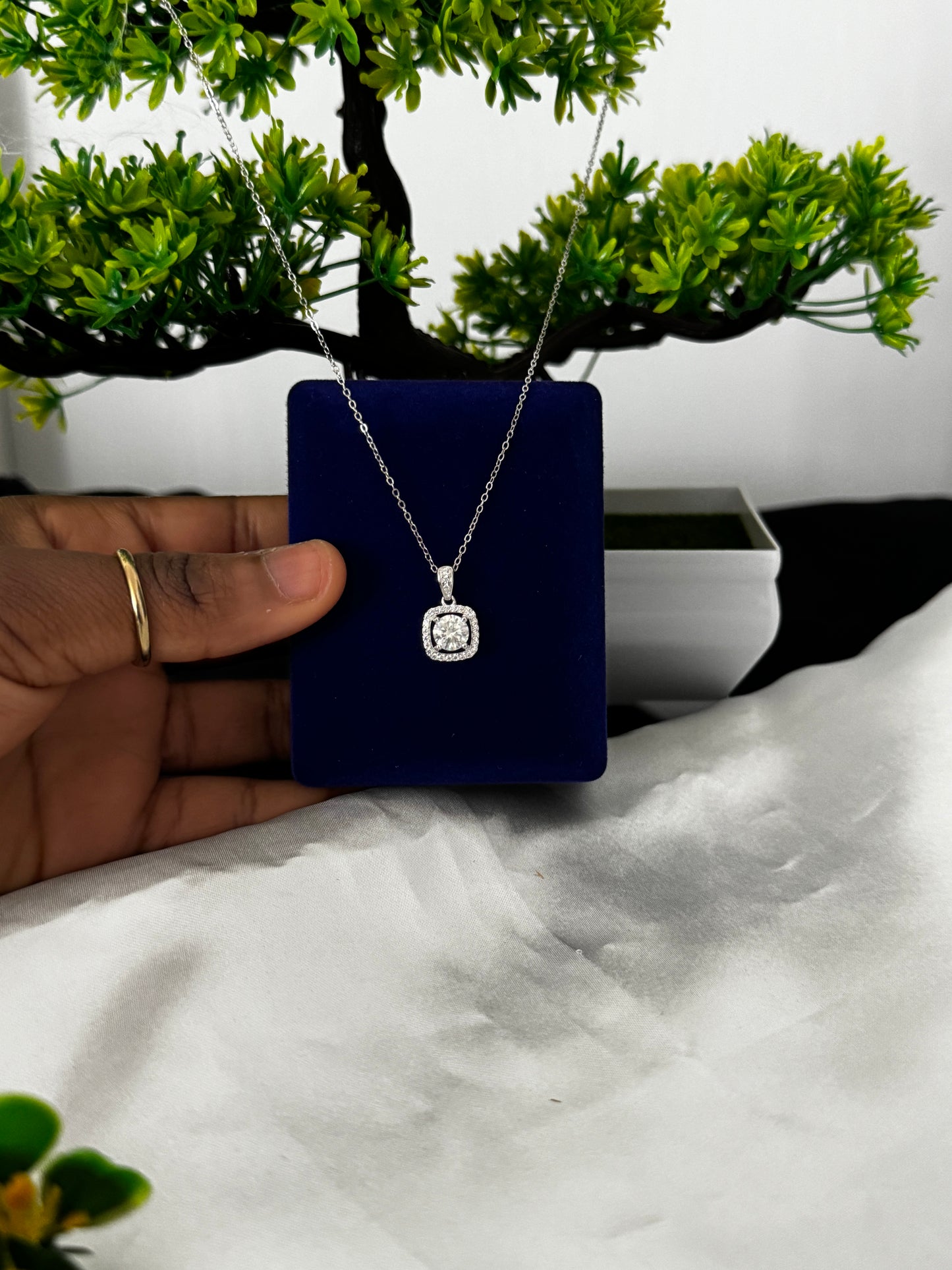 Dilux3 1ct Moissanite 18K Gold Plated Real 925 Sterling Silver Chain Necklace Jewellery for Bridal Wedding Party