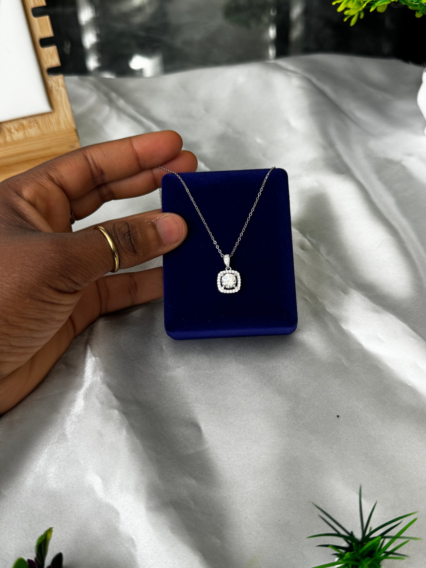 Dilux3 1ct Moissanite 18K Gold Plated Real 925 Sterling Silver Chain Necklace Jewellery for Bridal Wedding Party
