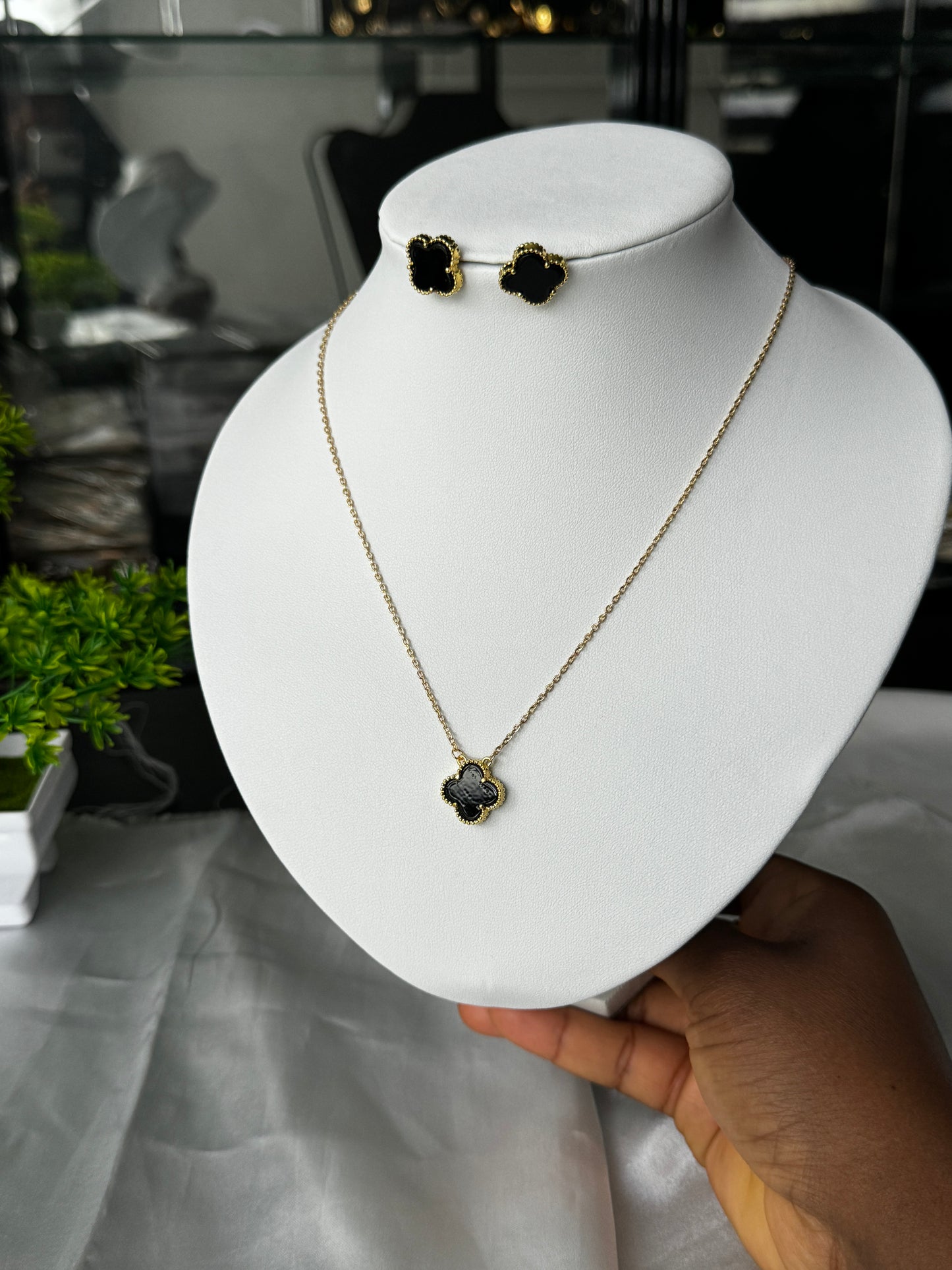 Buy Disna Gold Plated Non Tarnish Hypoallergenic Stainless Steel Earrings & Necklace Jewellery Set 16+2” Chain Length