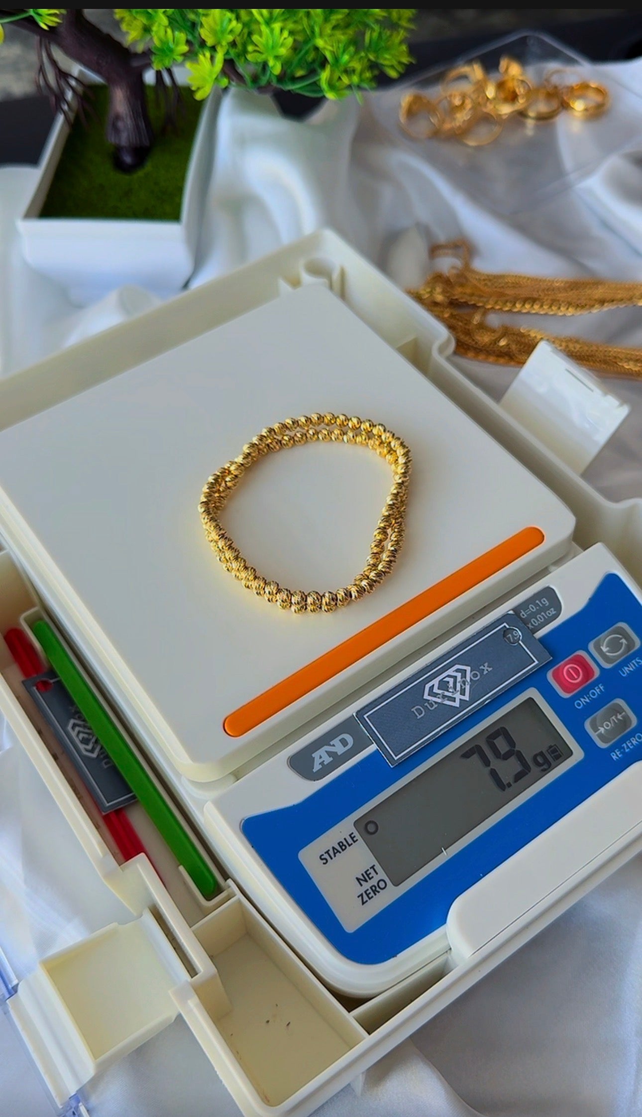 18ct Real Gold Diamond Cut Ball Bracelets | Stretchable Bangles