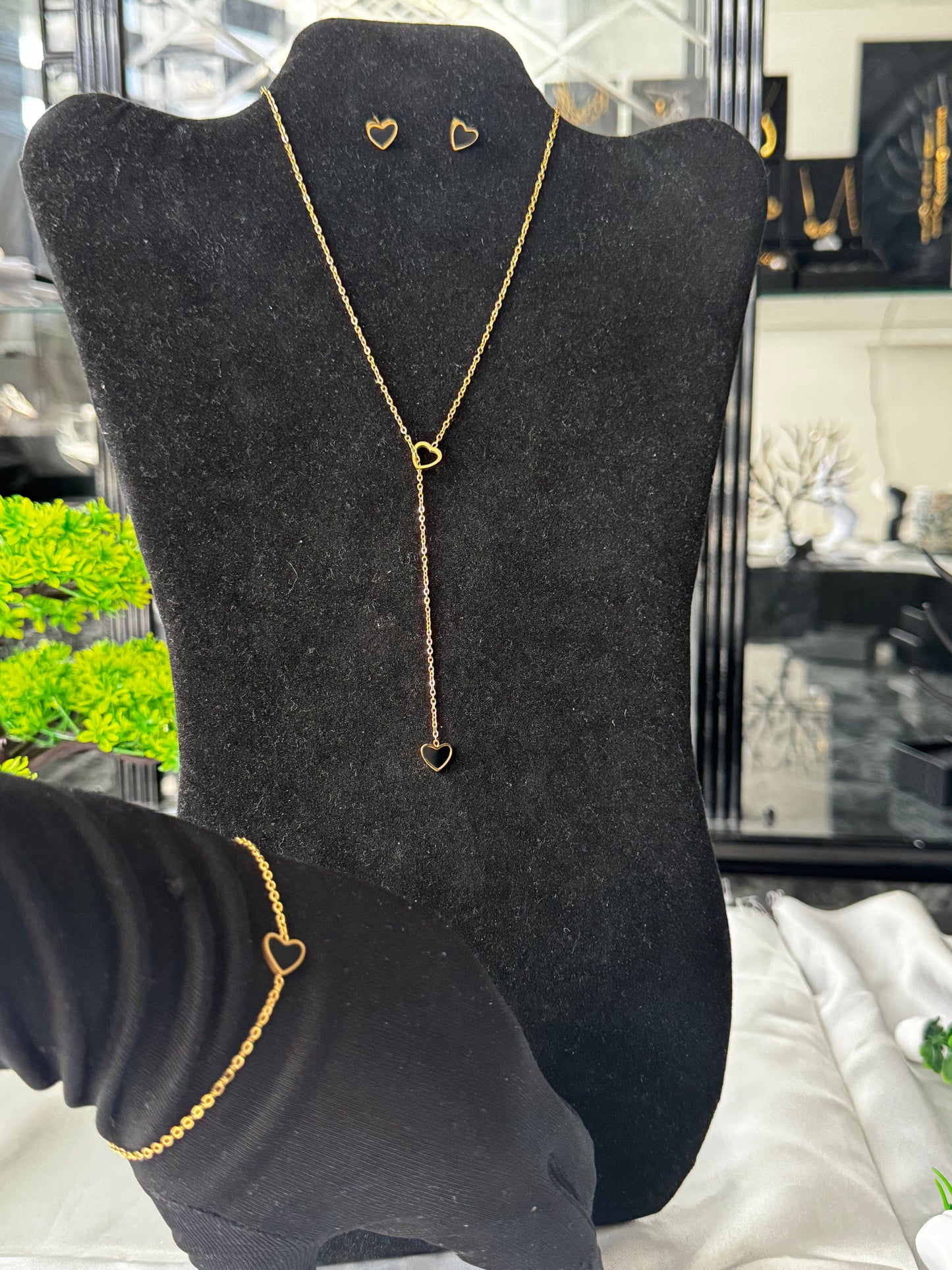 Jewellery store near you