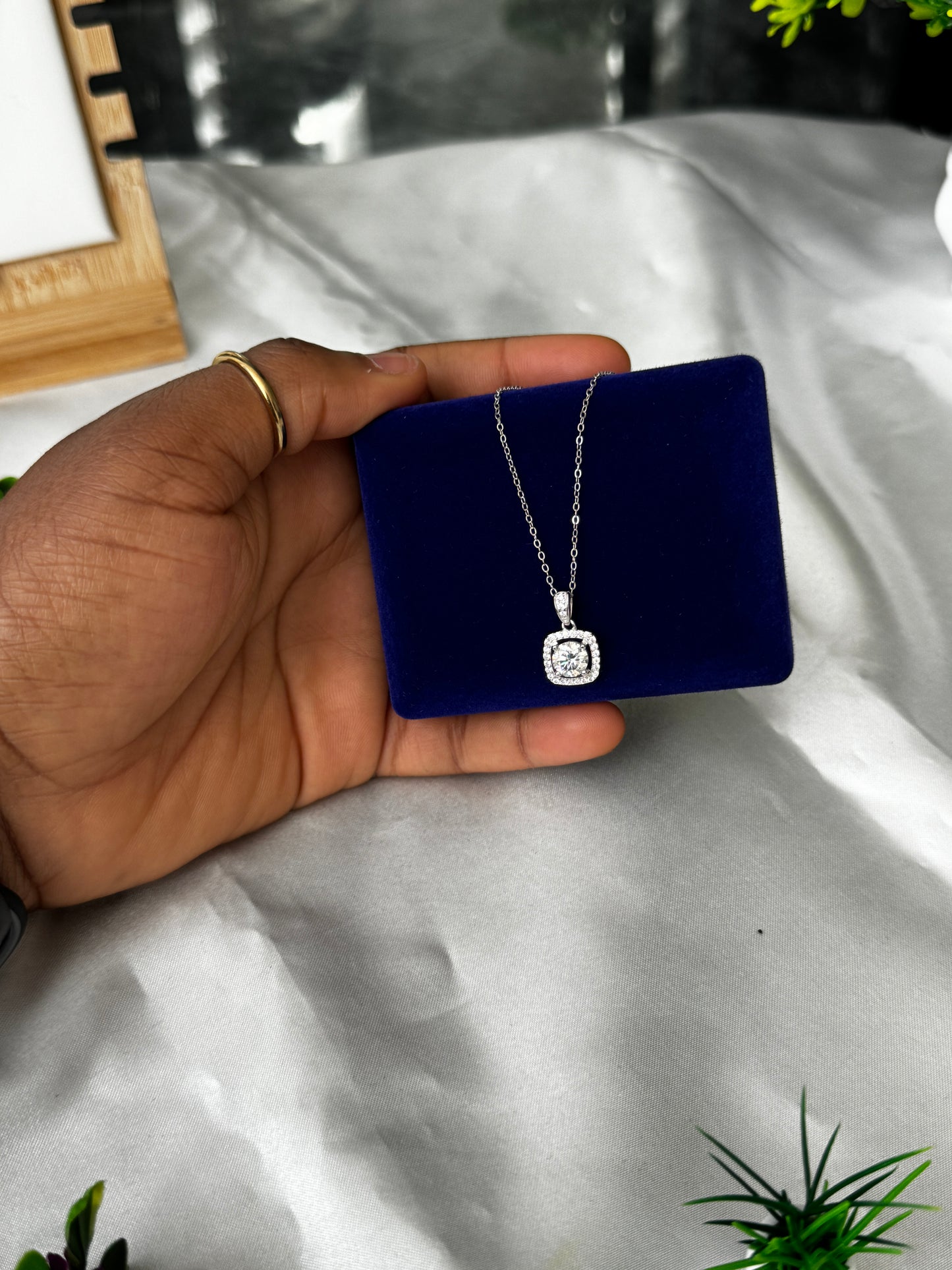 Dilux3 1ct Moissanite 18K Gold Plated Real 925 Sterling Silver Chain Necklace Jewellery for Bridal Wedding Party