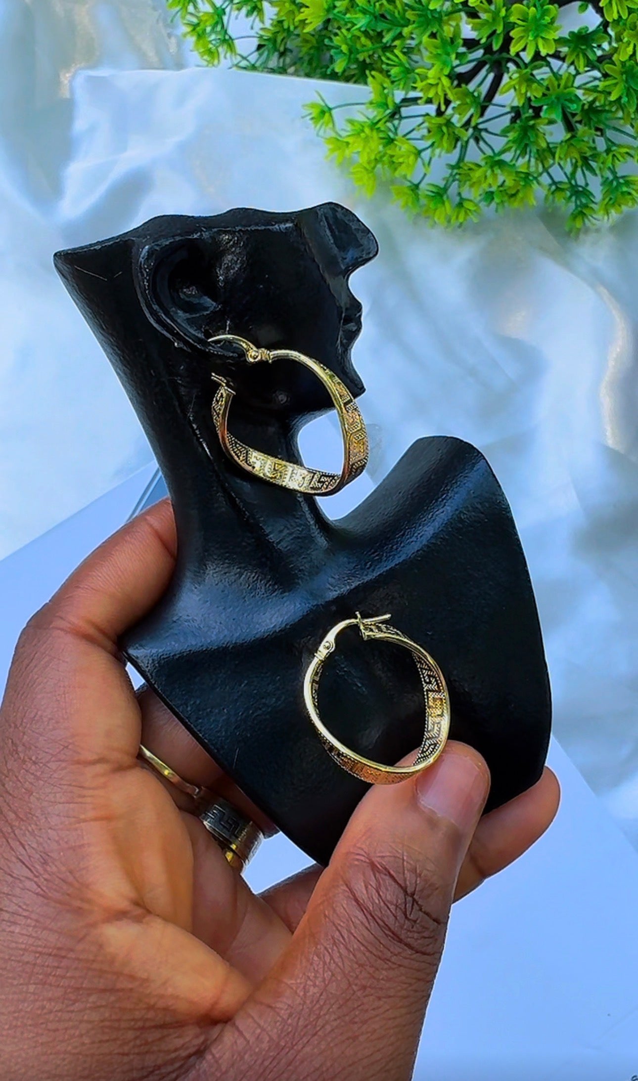 18K Solid Gold Patterned Hoop Earrings | 1.8g