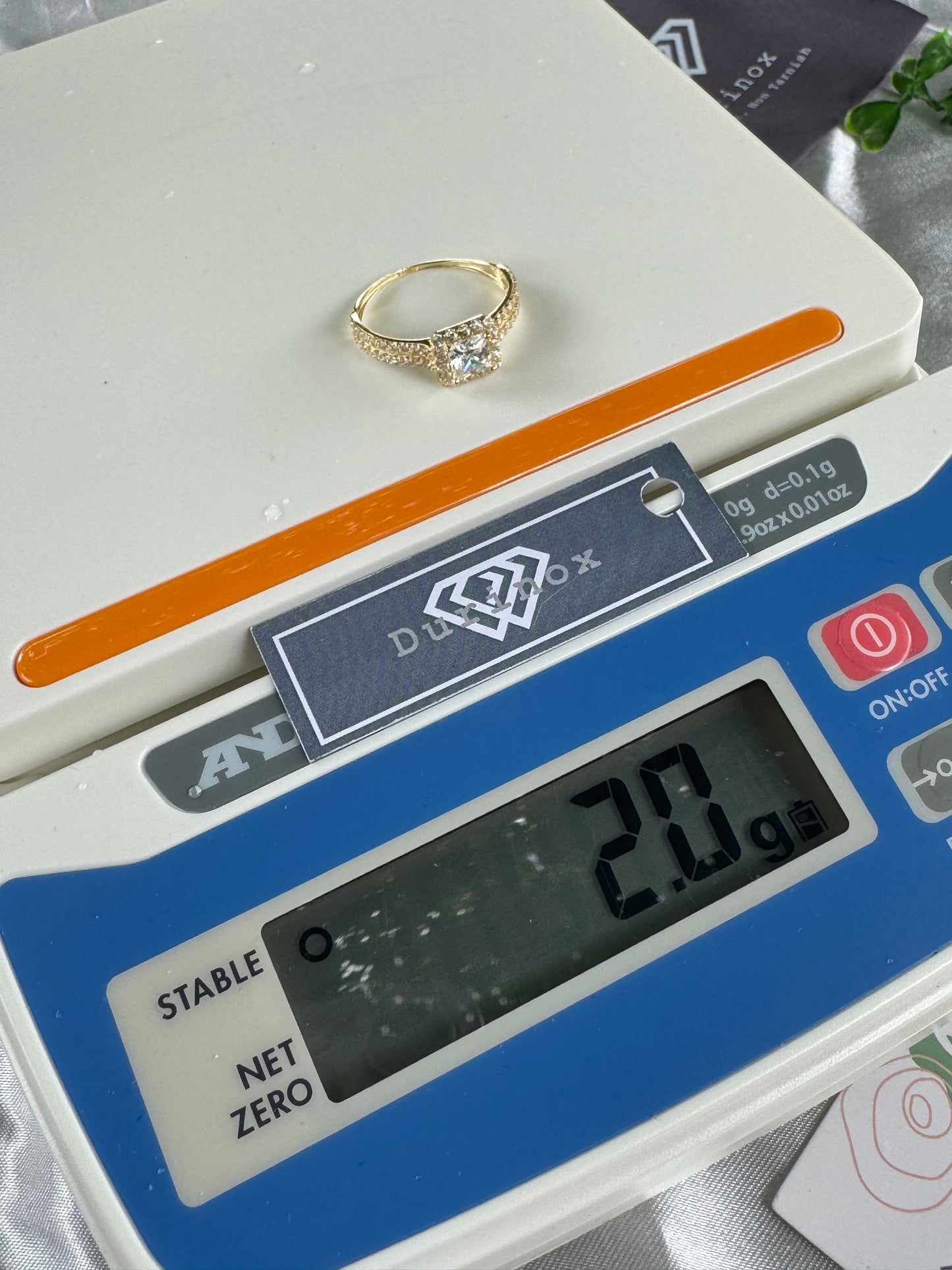 Dedam 18K Pure Gold Engagement and Wedding Ring Set | Band