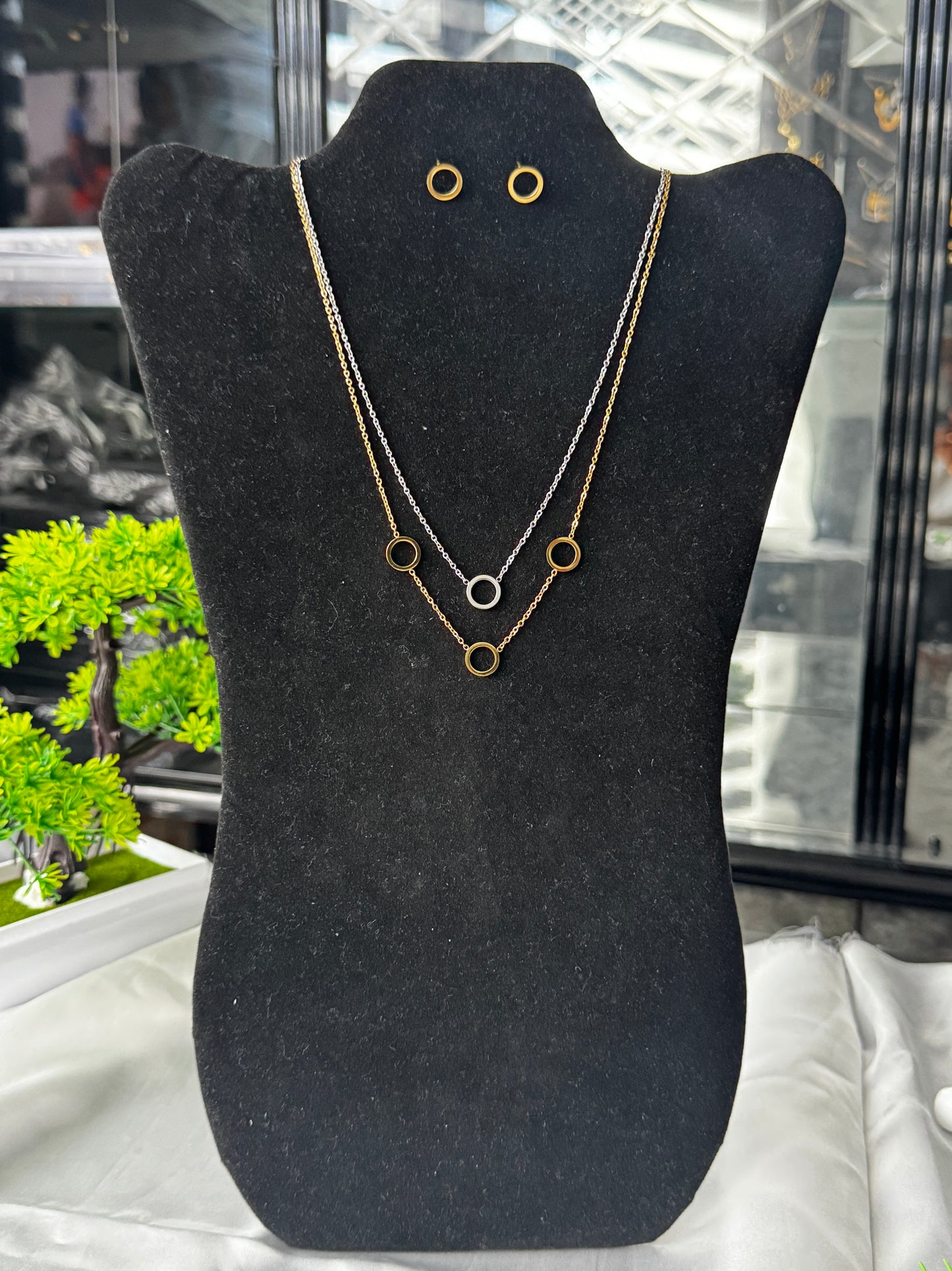 DLix Non Tarnish Hypoallergenic Elegant Party Wedding Engagement Chain Necklace Jewellery Set
