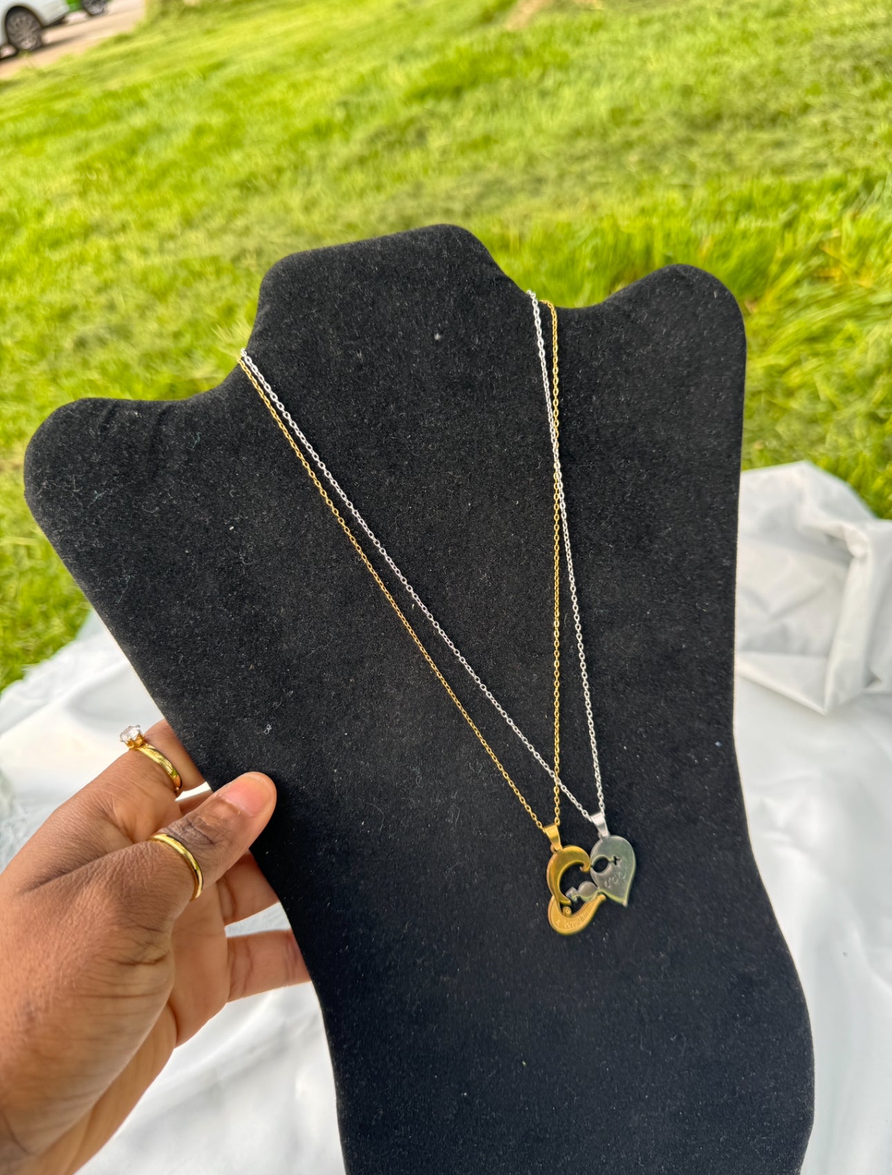 Order Dica Love Necklace