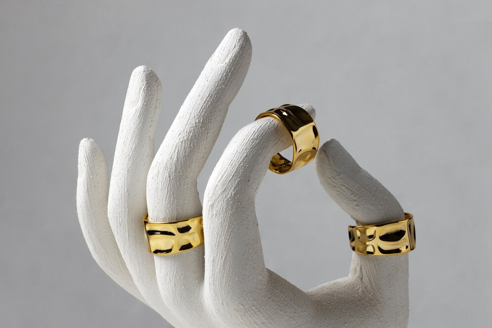 18K Gold Jewelry: Is It Really Worth Your Money? (Comparison with 14K and 22K)