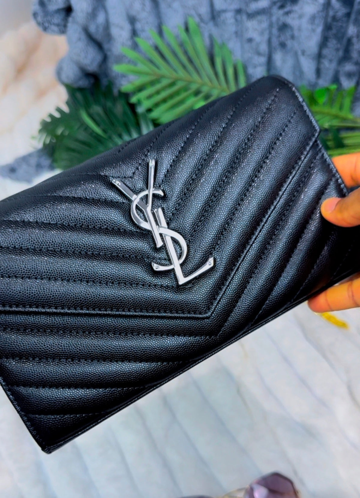 Scratch Resistant Genuine Calfskin Leather {Black & Beige} Wallet on Chain - LASi012