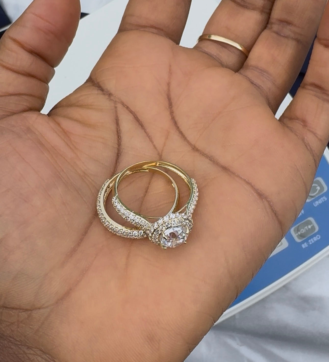 Degam Pure 18 Karat Italian Gold Bridal Engagement Ring Set