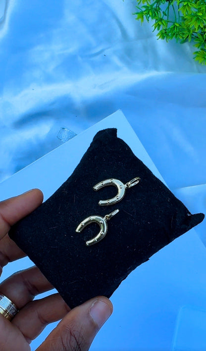 18K Solid Gold Horseshoe Pendant | Lucky Gold Charm Necklace Pendant | 0.9g Genuine Gold
