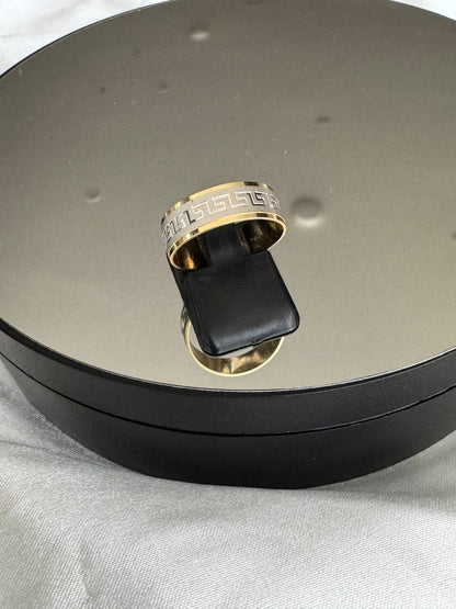 Defapp 18 Karat Pure Gold Wedding Band | Ring Size 6.5