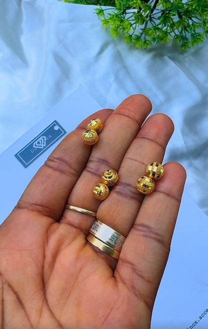 21 Karat Solid Gold Ball Stud Earrings | 1.8g & 2.0g | 3 Different Designs