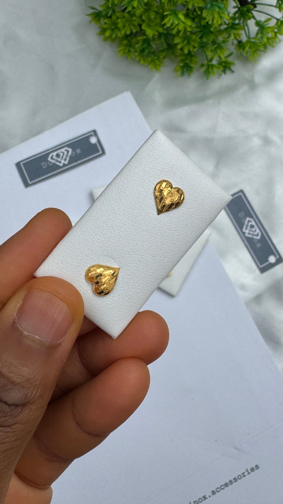 18 Karat Solid Gold Screw Stud Earrings