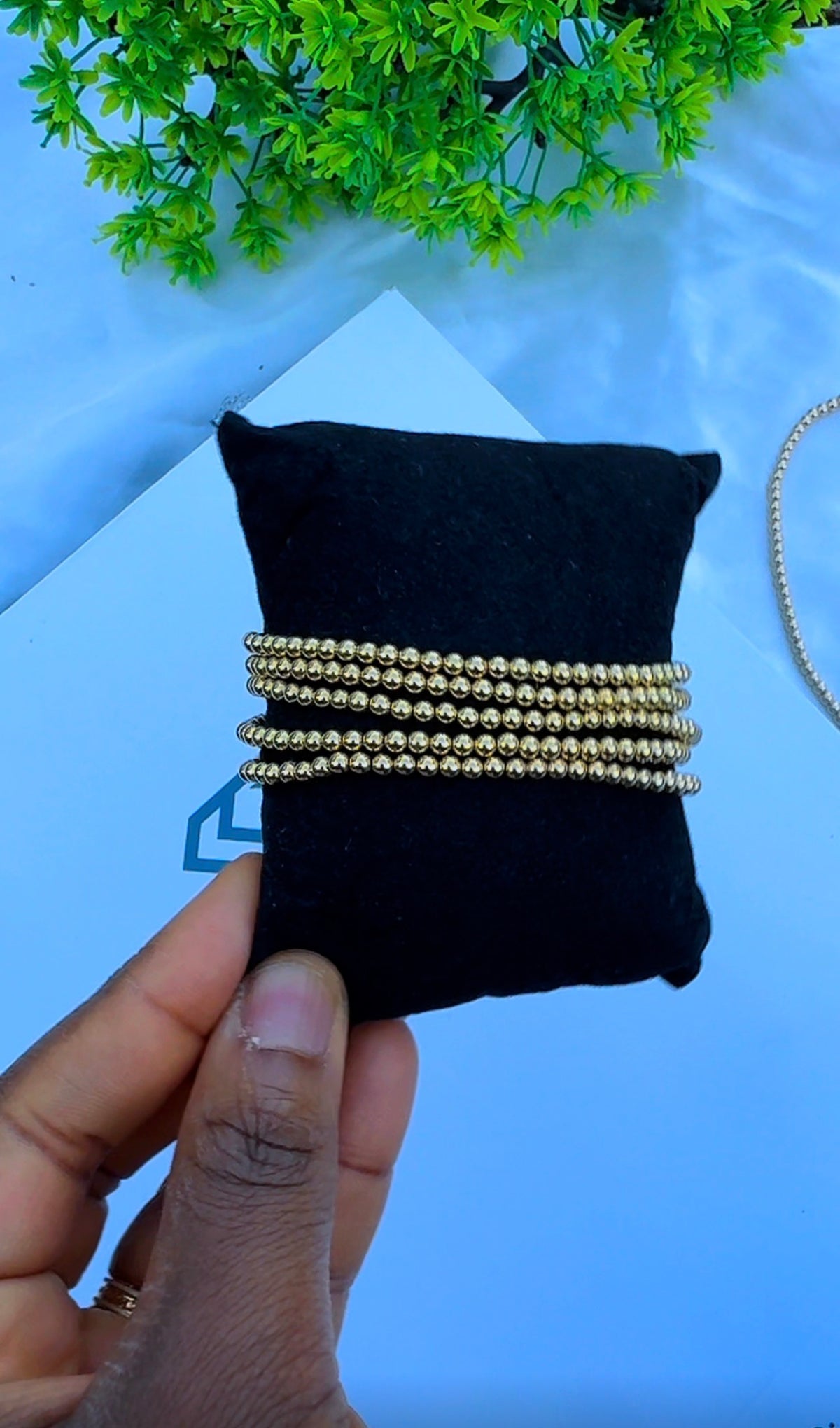 18K Solid Gold Stretchable Bangle (Shiny) | 0.9g & 1.3g | Small to Medium Wrists