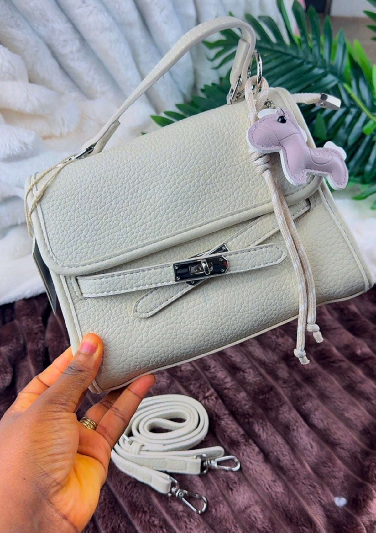 Biege Structured Women's Handbag | LARYZ Everyday 001