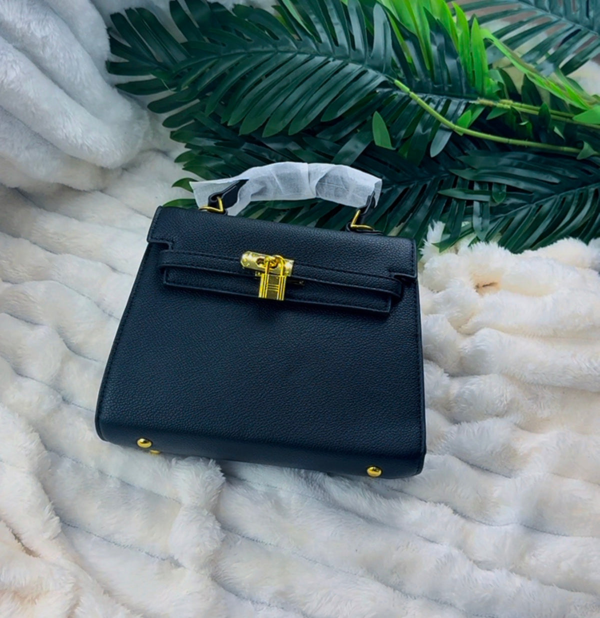 Black Structured Women's Handbag | LARYZ Everyday - 023 | Small-Medium