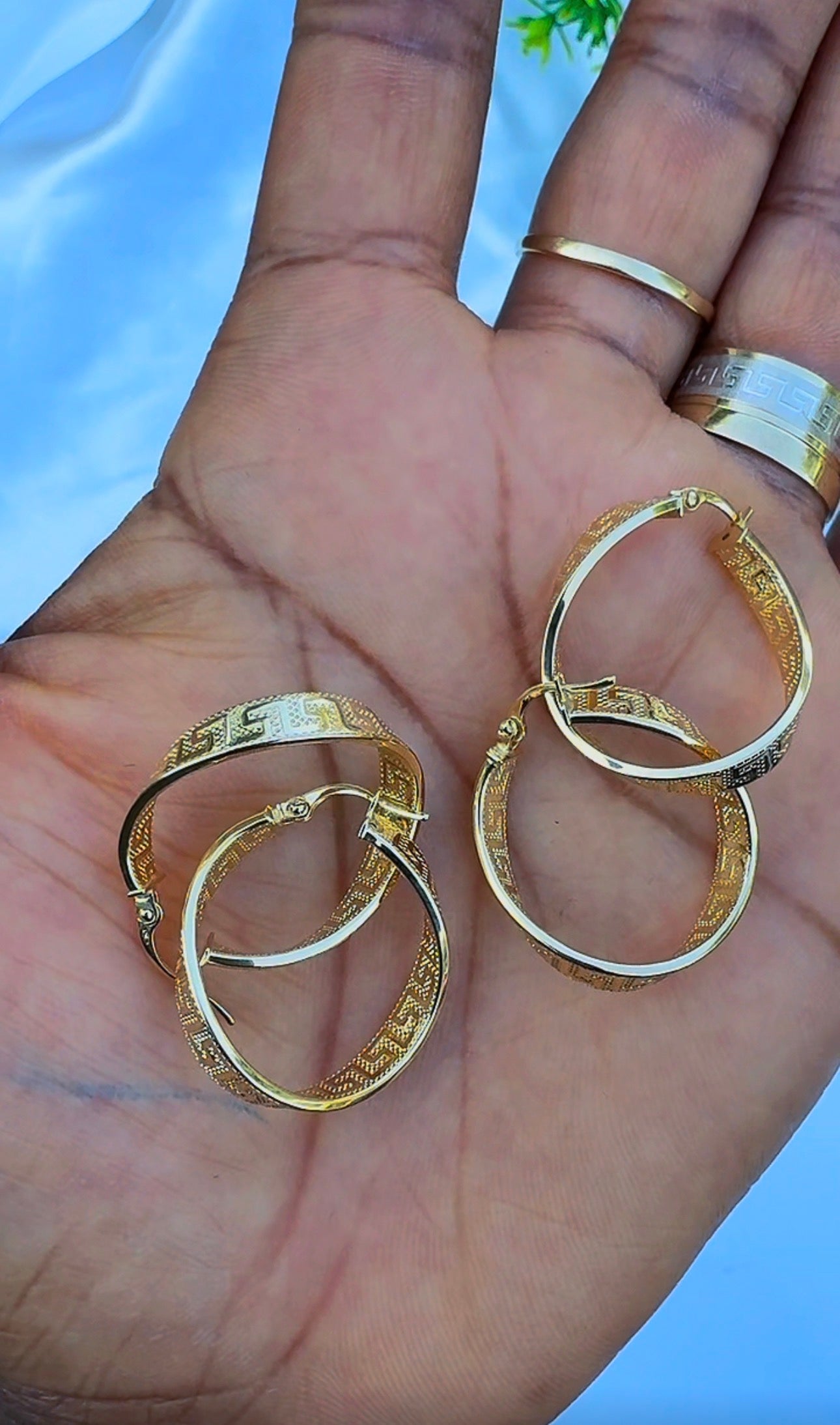 18K Solid Gold Patterned Hoop Earrings | 1.8g