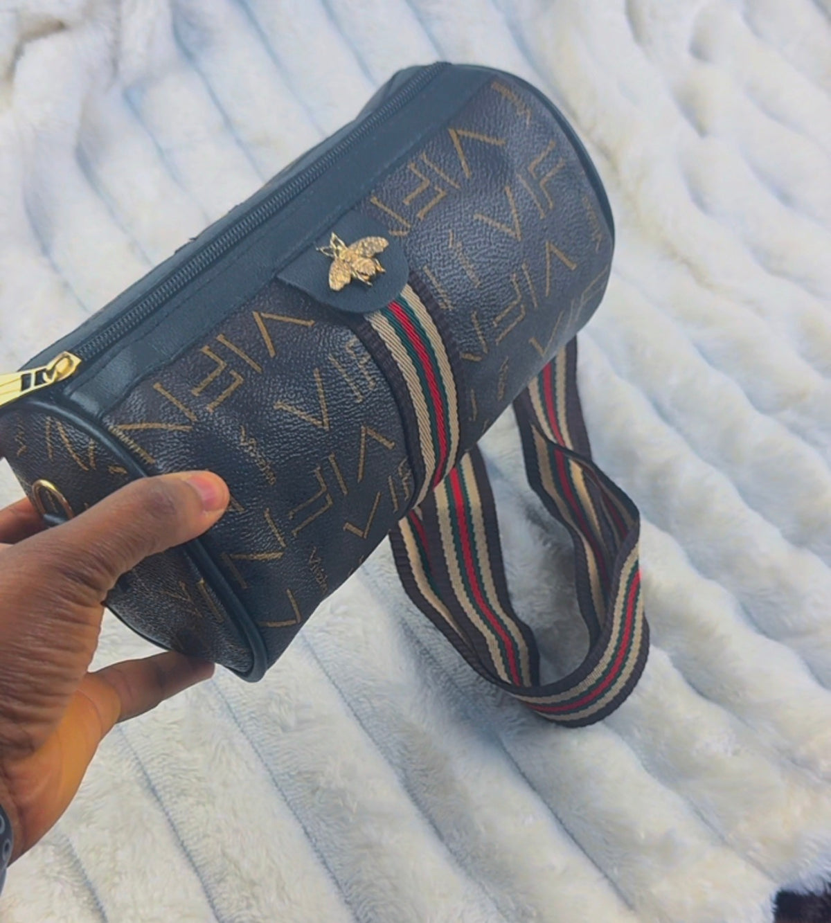 Vintage-Inspired Monogram Cylinder Barrel Bag | LARYZ Everyday 060 | Small