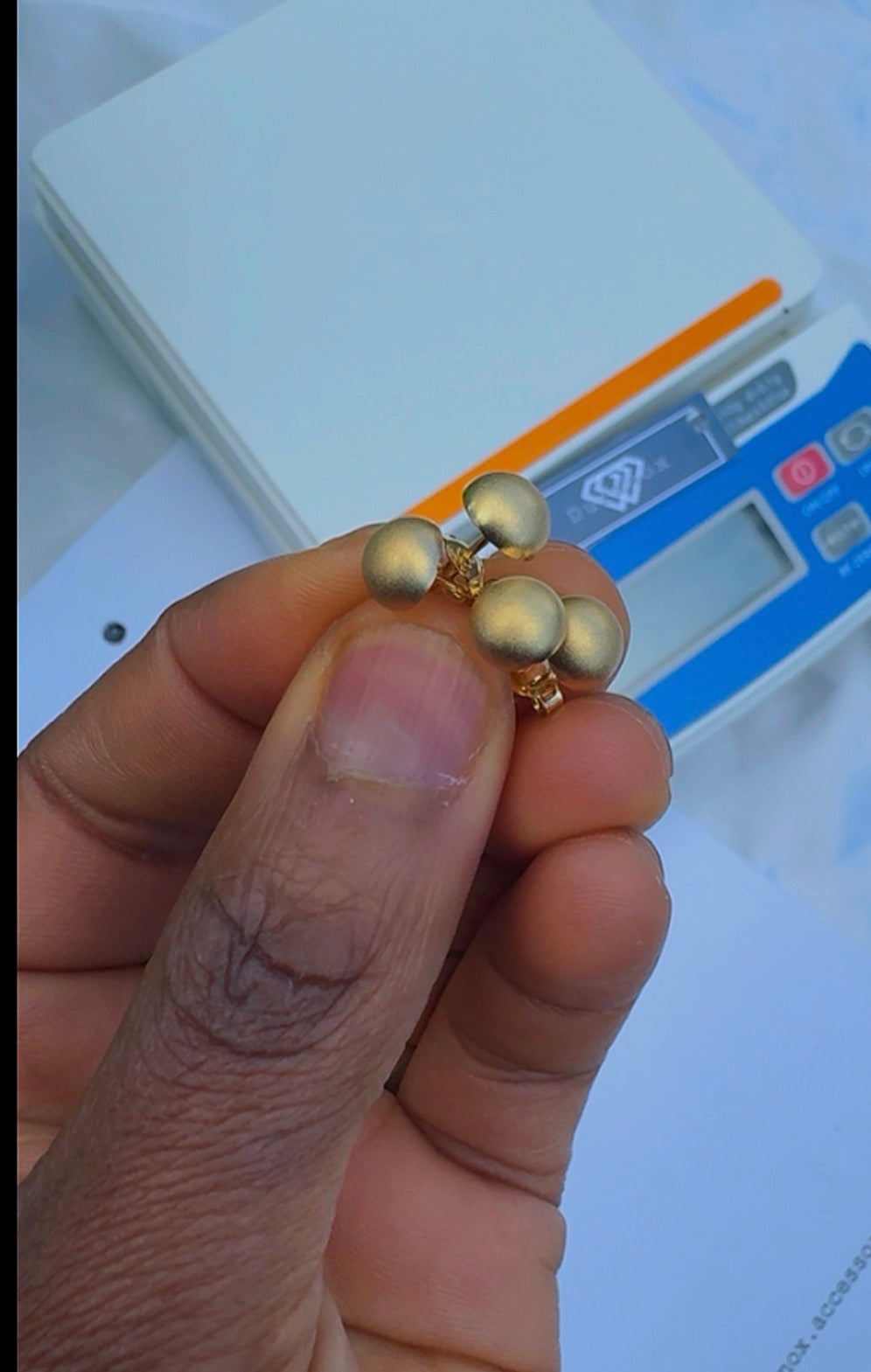 Dufag 18 Karat Pure Gold Ball Stud Earrings