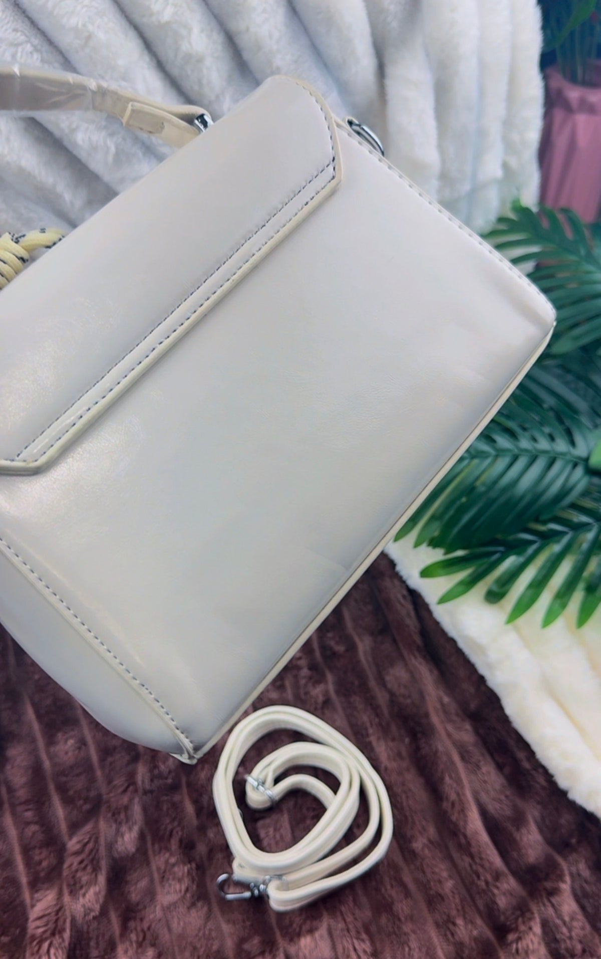White Structured Women's Handbag | LARYZ Everyday - 019 | Small-Medium