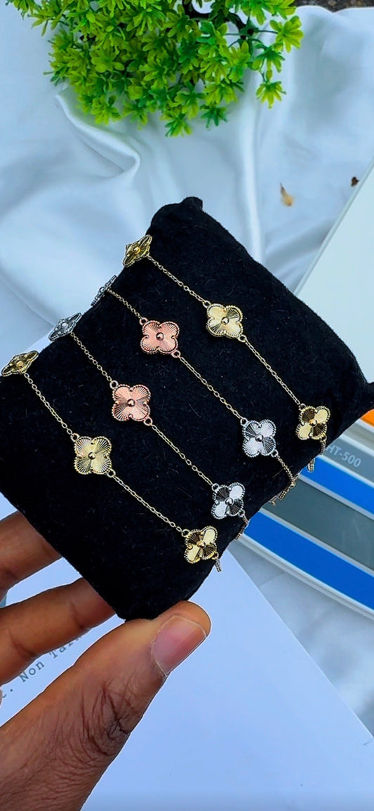Defag 18K Solid Gold Clover Bracelets 7.5 Inches | 8mm