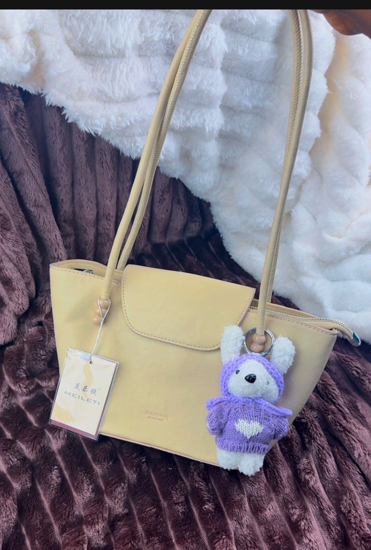 Biege Smooth Shoulder Bag | LARYZ Everyday - 026 | Medium to Big