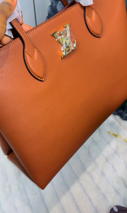 Tan ~ Caramel Soft Calfskin Genuine Leather Big Handbag LASi017