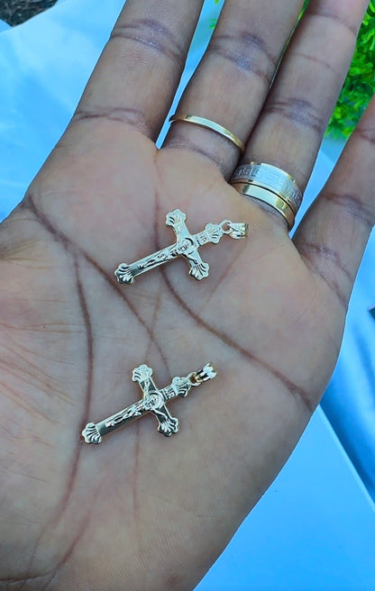 18 Karat Solid Gold Cross Pendant | 0.6g