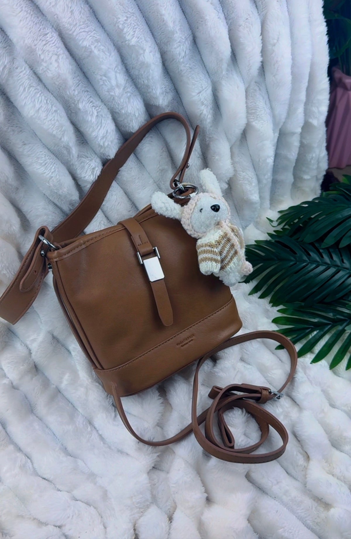 Brown Cross Body Bag | LARYZ Everyday | 027 | Small to Medium