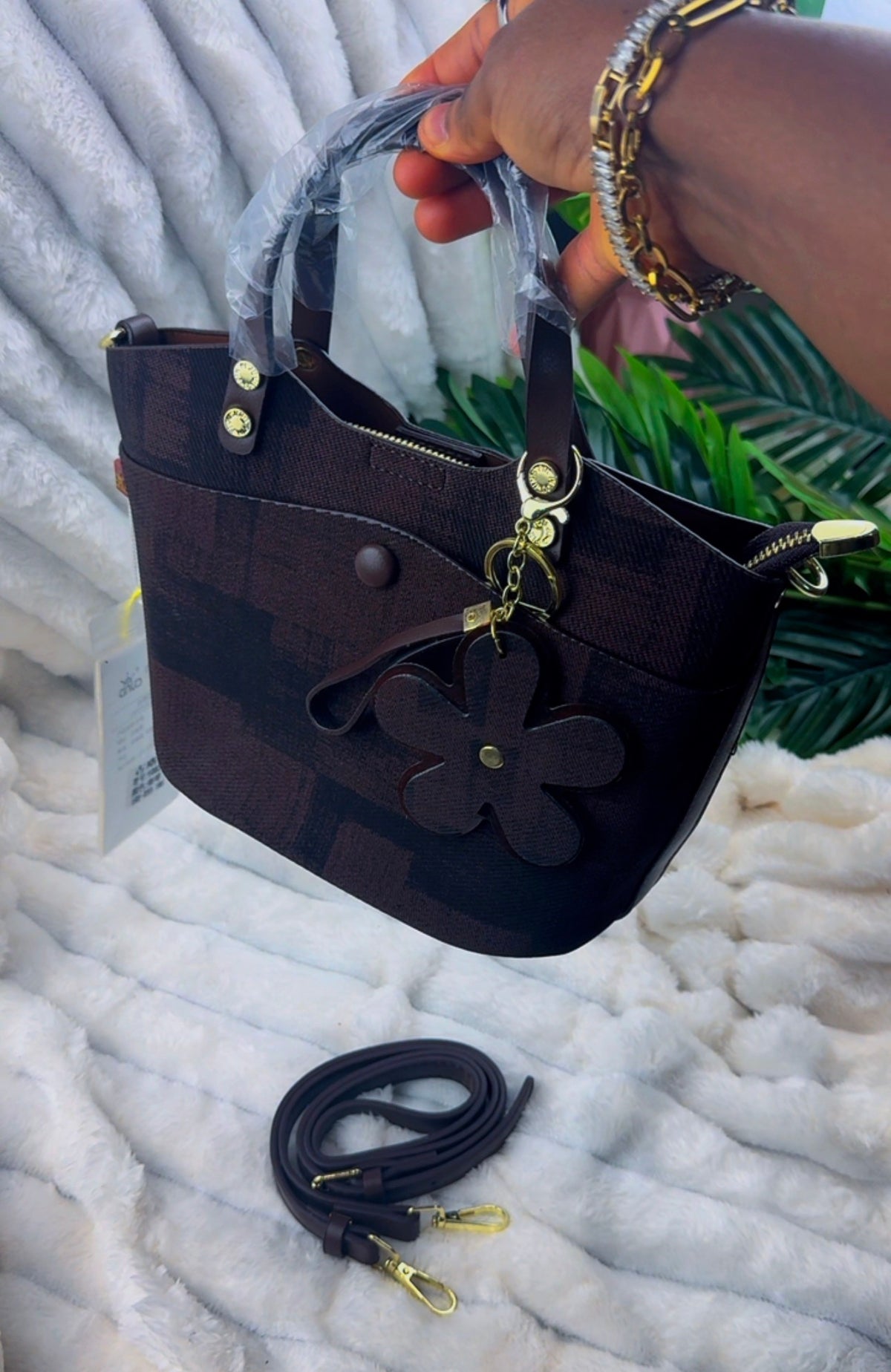 Brown Fabric Patch Handbag | LARYZ Everyday - 028 | Medium