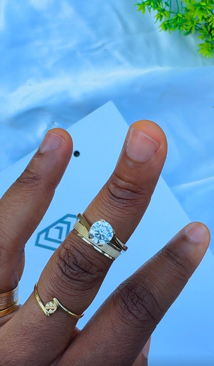 18K Solid Gold Wedding Band Ring 1.9g | Classic Unisex Gold Ring | Genuine 750 Gold | Durable Everyday Band